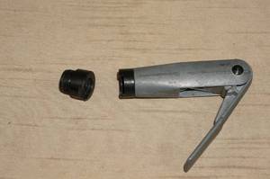 lot 101 image: Handheld Primer Removing Tool