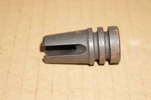 lot 134 image: 3 Prong Flash Suppressor