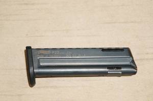 lot 104 image: Walther P22 OEM 10 Round Magazine - Made in Germany