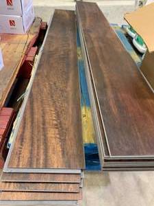 16 PIECES DURAMAX FLOORING