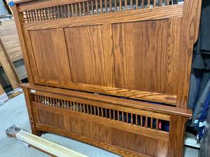 COUNTRY CLASSIC BED FRAME