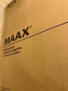 MAAX SHOWER SURROUND