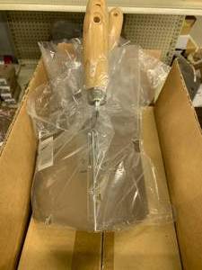 OUTSIDE CORNER TAPING KNIVES