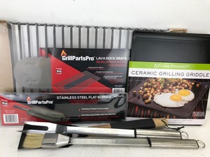 lot 18 image: NEW SUPER DUPER GRILLING BUNDLE