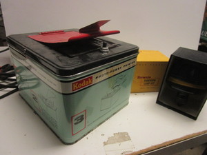 lot 916 image: KODAK PHOTOGRAPHIC ACCESSORIES