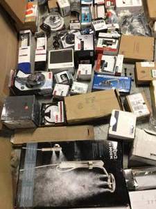 Lot of assorted Plumbing Items and accessories various conditions customer returns see pictures
