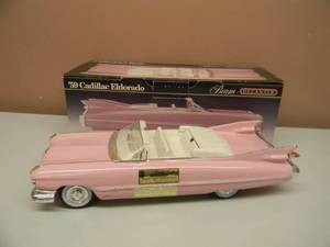 VINTAGE JIM BEAM 1959 CADILLAC CONVERTIBLE DECANTER - NEW IN BOX - GREAT PIECE - SEE PICTURES