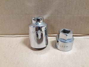 NOS MAC Antenna NUT Sockets - Models SC78 & SC159