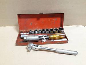 Thorsen Sockets and Socket Wrench (38 Drive) in Metal Case