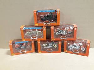 Maisto Diecast Harley Davidson Vintage Collection - Series 5 - 118 Scale