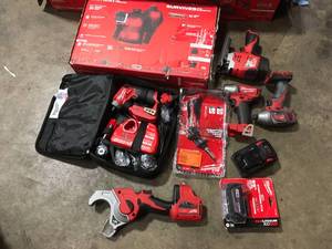 Lof of assorted Milwaukee Tools and more customer Returns some used some  in like new condition see pictures