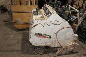 lot 3 image: MECO 37 WC Gas Walk Behind 3 Speed Slab Saw