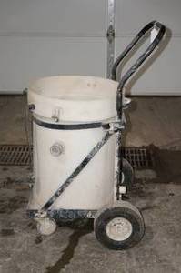 lot 34 image: Industrial Slurry Vac with Cart