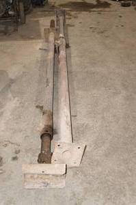 lot 35 image: (2) 8 - 13 Shore Posts