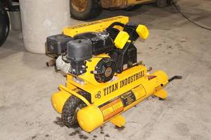 lot 18 image: Unused Titan 5.5 HP 8 Gallon Twin Tank Gas Air Compressor