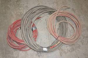 lot 72 image: Air Hoses