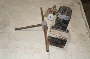 lot 48 image: Core Drilling Carriage Assembly with Spacer Blocks