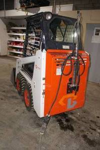lot 1 image: Bobcat S70 480V Electric Compact Skid Steer - 19 Hours