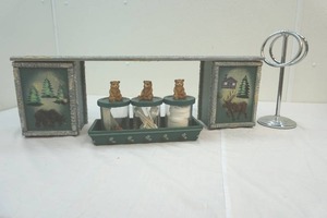 Bathroom accessories