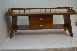 Pine bench w drawers