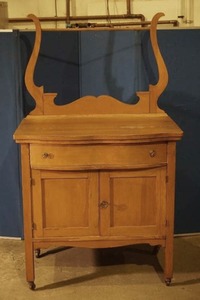 Antique dry sink