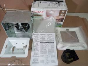 80 CFM Ceiling Bathroom Exhaust Fan with Light by Broan-NuTone- slightly used -SEE PICTURES