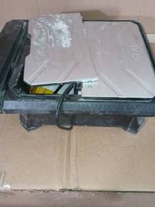 700XT 34 HP Wet Tile Saw with 7 in. Blade and Table Extension by QEP- slightly used, missing parts -SEE PICTURES