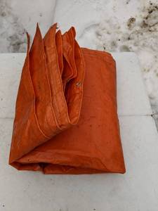 lot 284 image: Large Tarp