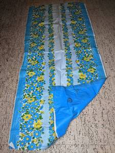 lot 14 image: Inflatable Pool Raft