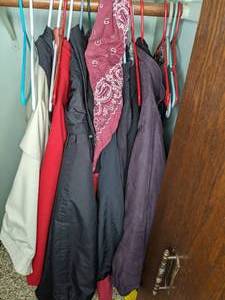 lot 61 image: M-XL Womens Coats