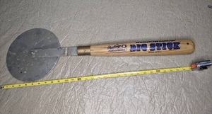 lot 62 image: Oversized Baseball Bat Pizza Cutter
