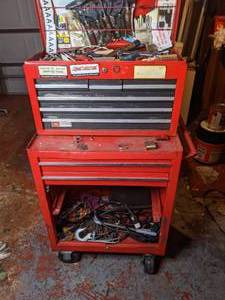 lot 6 image: Large Rolling Tool Chest Filled with High Quality Tools