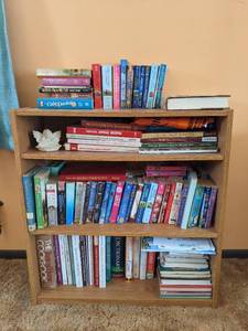 lot 114 image: Bookshelf Plus Contents