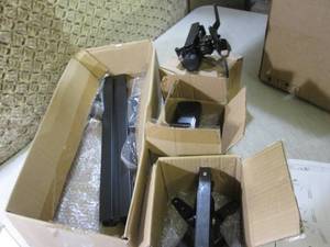 lot 18 image: (D-4T) ErgoTech 130 Series Monitor ...