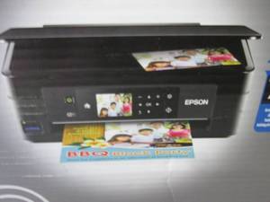lot 42 image: (D-1) Epson Expression Home XP-440 ...