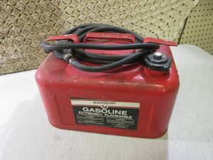 lot 57 image: (FBR) Vintage QuickSilver 3 Gallon ...