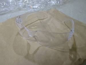 lot 168 image: (BS) 12 Pair of Clear Safety Glasse...