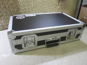 lot 178 image: (EW3) Road Runner Road Case Padded ...