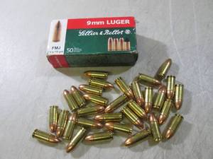 lot 208 image: (BSB) Box of 50 and 31 Loose 9mm Lu...