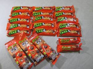 lot 227 image: (B-1) Assorted Reeses Candy Past Da...