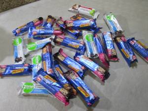 lot 248 image: (B-1) Assorted Protein Bars Past Da...