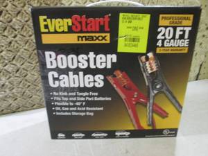 lot 269 image: (BSB) EverStart Maxx 20ft Booster C...