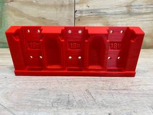 lot 15 image: 18v Battery Holder