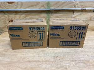 lot 16 image: SCOTT Lot of 2 Cases of-  Essential Green Certified Foam Skin Cleanser (6 1Liter Units Per Case)