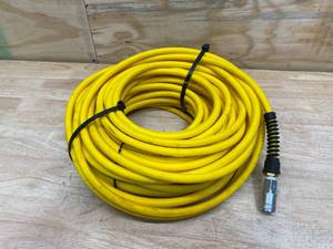 lot 36 image: HUSKY 14 in. Air Hose