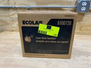 lot 120 image: ECOLAB Case of Foam Hand Sanitizer (4- 100 ML bottles).  Expired 072017