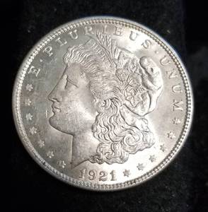 1921 MORGAN SILVER DOLLAR BU-UNC