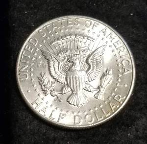 1964 KENNEDY HALF DOLLAR 90% SILVER