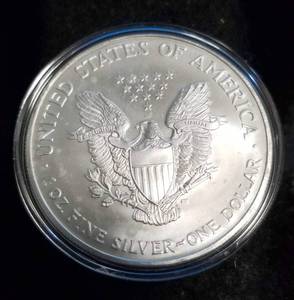 2003 AMERICAN SILVER EAGLE 1 TROY OZ. .999 FINE SILVER IN AIRTITE