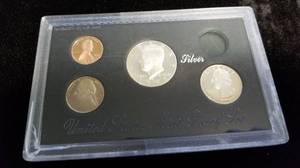 1993 US SILVER PROOF SET (missing the dime)